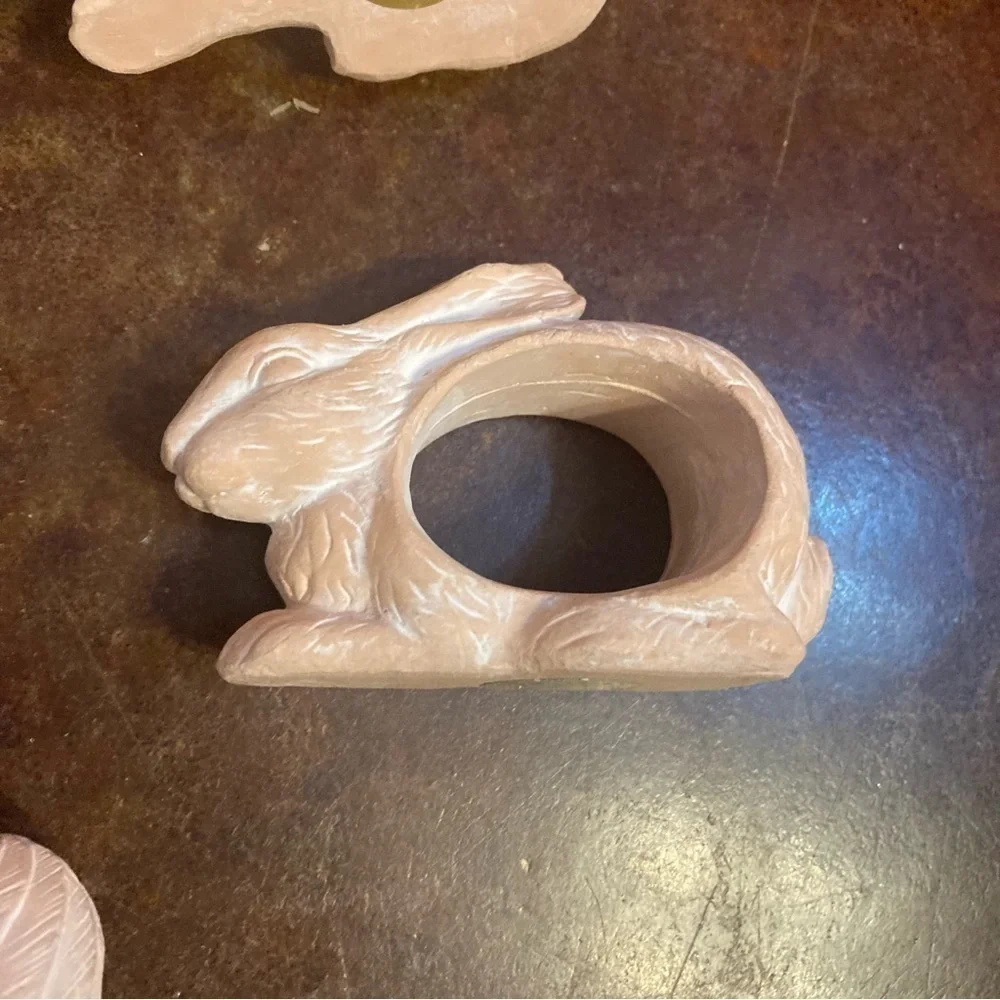 Set of 6 Terra Cotta White Washed Animal Napkin Rings